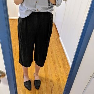 Mango silky wide leg crop pant w/ tuxedo stripe